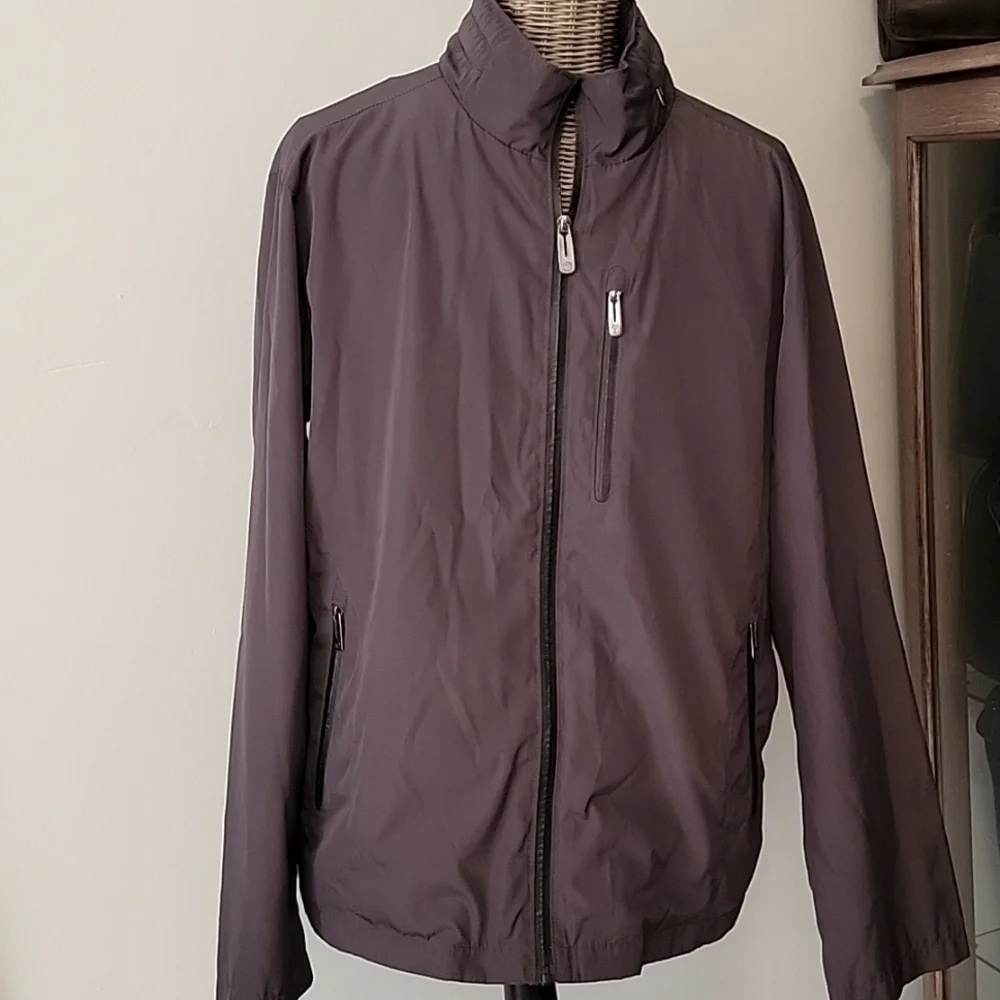Tumi Tech Packable Jacket szL BinA